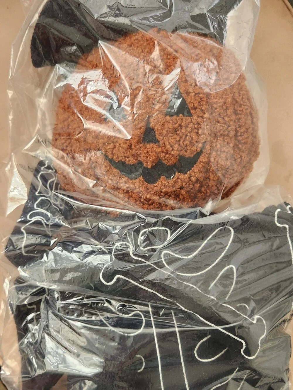 Pottery barn - Mr Pumpkinhead